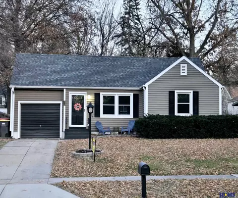 2526 S 33 St, Lincoln, NE 68506