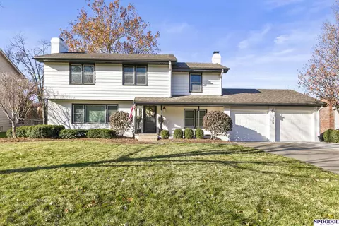 728 S 127 St, Omaha, NE 68154