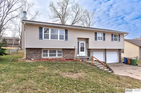 3311 Duane Ave, Bellevue, NE 68123