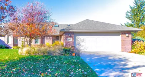 7301 S 52nd St, Lincoln, NE 68516