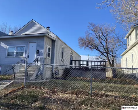 2222 S 2220 S 15th St, Omaha, NE 68108