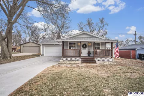 606 Washington St, Waterloo, NE 68069
