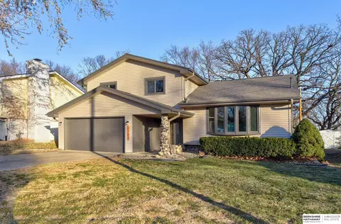 1103 Bluff St, Bellevue, NE 68005