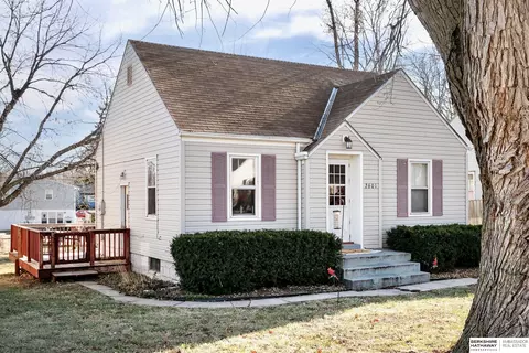 2601 Madison St, Bellevue, NE 68005