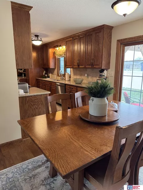 614 E 9th St, Stromsburg, NE 68666 photo 11