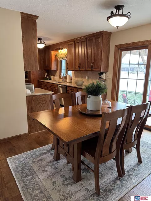 614 E 9th St, Stromsburg, NE 68666 photo 12