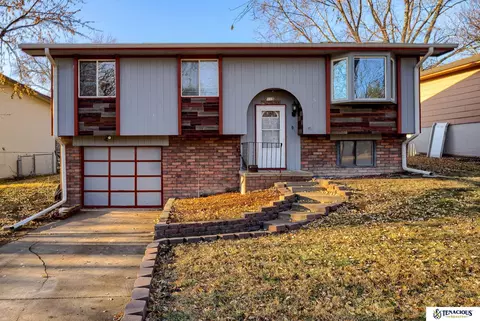 119 Sante Fe Trl, Lincoln, NE 68521