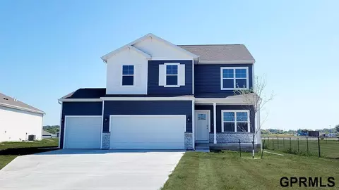 8504 S 184th Way, Omaha, NE 68136