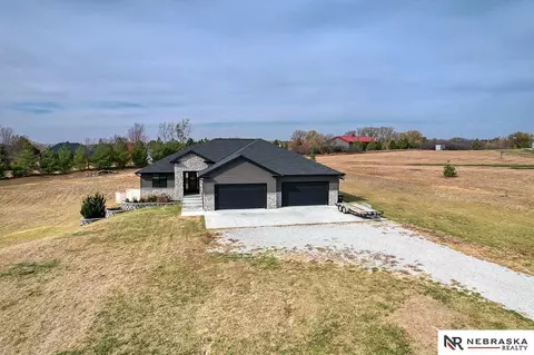 16595 S 73rd St, Roca, NE 68430 photo 3