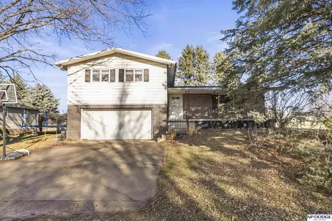 700 Lisa Ln, Lyons, NE 68038
