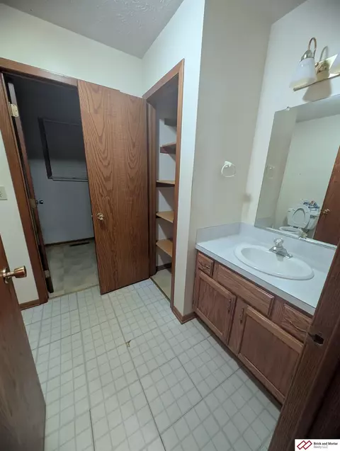 1725 N 14th St, Beatrice, NE 68310 photo 8