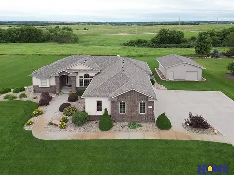 4755 W High Ridge Rd, Lincoln, NE 68522