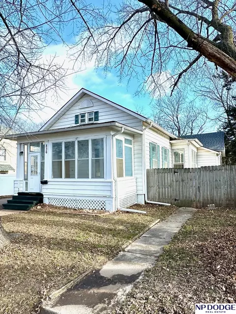 836 N I St, Fremont, NE 68025