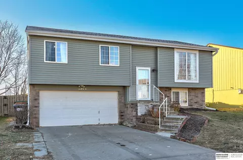 11803 Newport Ave, Omaha, NE 68164