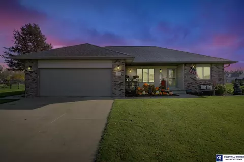 1224 Woodland Ave, Beatrice, NE 68310