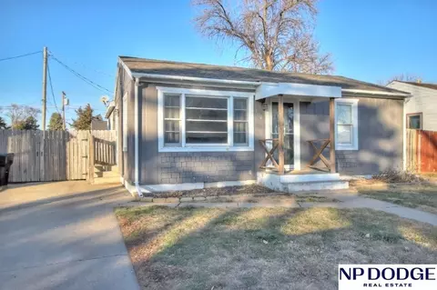 1650 E Cuming St, Fremont, NE 68025