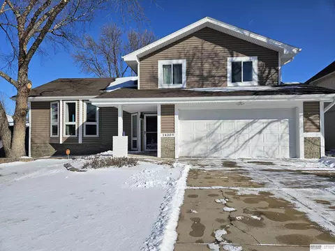 14009 S 35th St, Bellevue, NE 68123