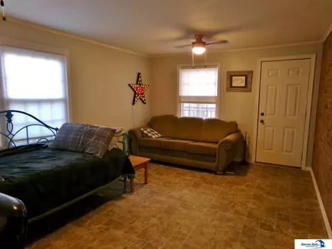 1302 Paddock Ln, Beatrice, NE 68310 photo 27