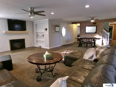 1302 Paddock Ln, Beatrice, NE 68310 photo 14