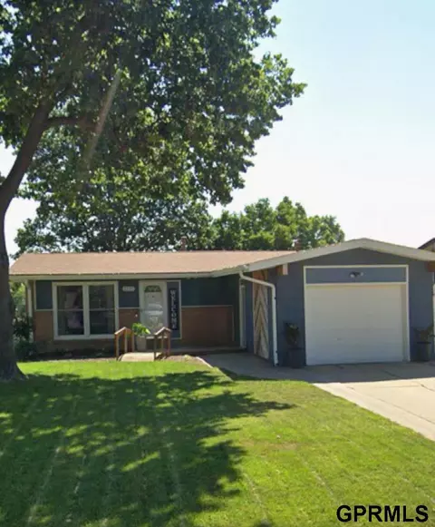 2671 N 97 St, Omaha, NE 68134