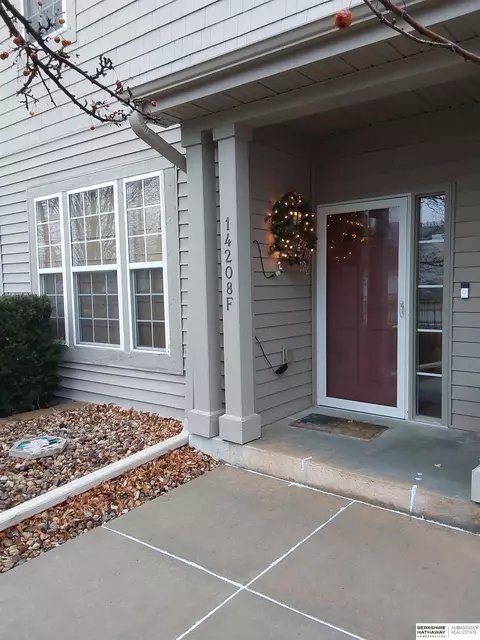 14208 Tregaron Ridge Ave #F, Bellevue, NE 68123