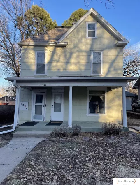 1232 S 22nd Street St #1 AND 2, Lincoln, NE 68502