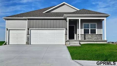 12306 S 204th Ave, Gretna, NE 68028