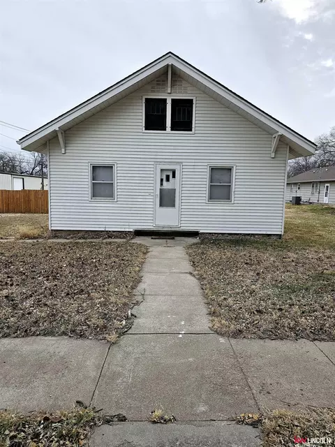 75 W 5th St, Nelson, NE 68961