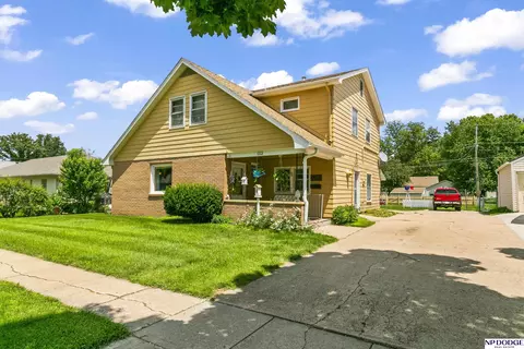 2134 N D St, Fremont, NE 68025