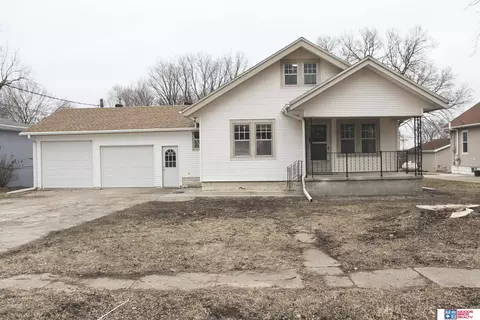 1420 W 3rd St, Sprague, NE 68438