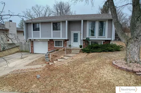 4941 W Champion Ct, Lincoln, NE 68524