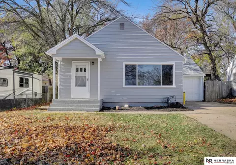 2641 N Cotner Blvd, Lincoln, NE 68507
