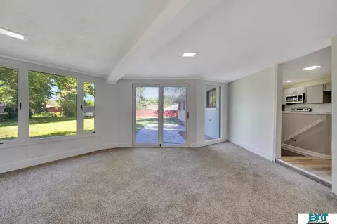 206 Florence Ave, Beatrice, NE 68310 photo 27