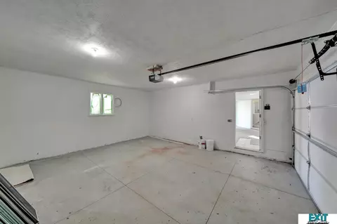 206 Florence Ave, Beatrice, NE 68310 photo 29
