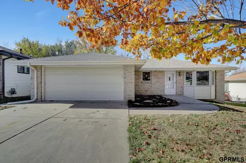 5631 Enterprise Dr, Lincoln, NE 68521