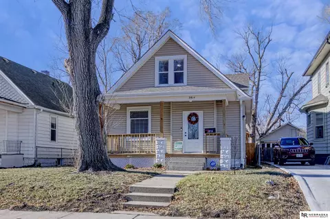 3914 N 17th St, Omaha, NE 68110