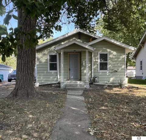 1512 Washington St, Beatrice, NE 68310