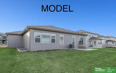 Exterior - 8609 N 177 St, Bennington, NE 68007 photo 2 of 2