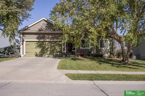6409 N 149th Ave, Omaha, NE 68116