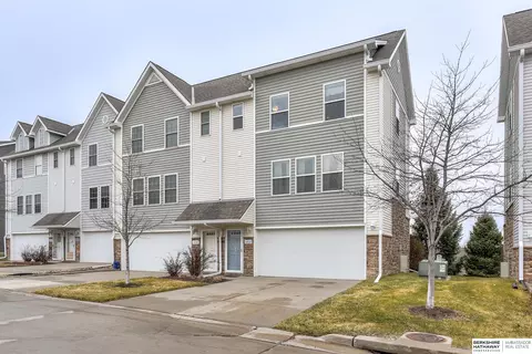 6814 S 182nd Ct, Omaha, NE 68135
