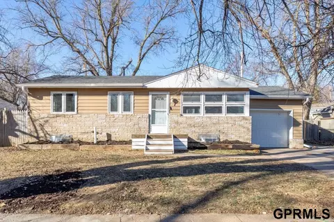 1520 Valley St, Plattsmouth, NE 68048