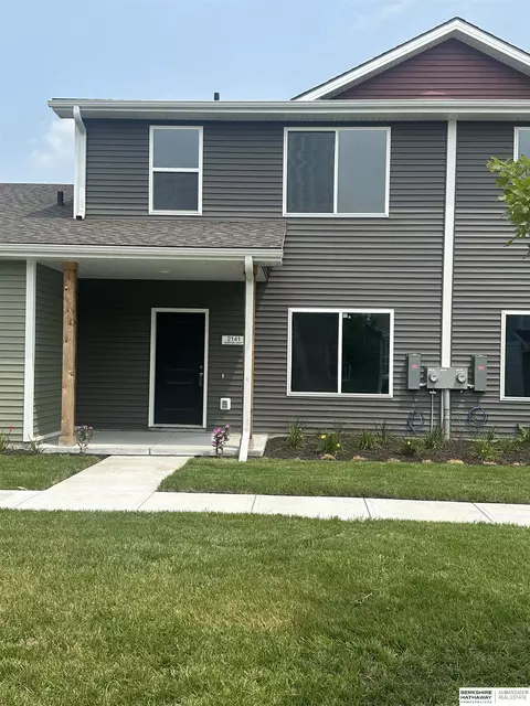 2135 N Aaron Way, Fremont, NE 68025