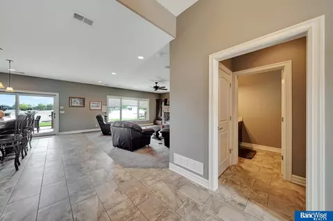 548 Sandy Pointe Pl, Ashland, NE 68003 photo 6