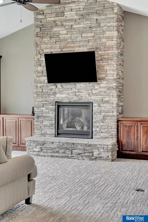 548 Sandy Pointe Pl, Ashland, NE 68003 photo 23