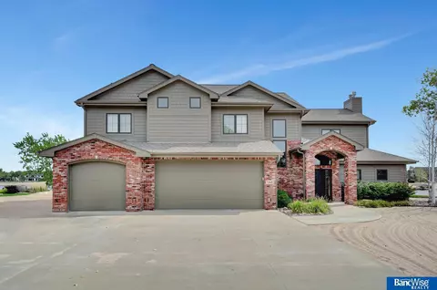 548 Sandy Pointe Pl, Ashland, NE 68003 photo 2