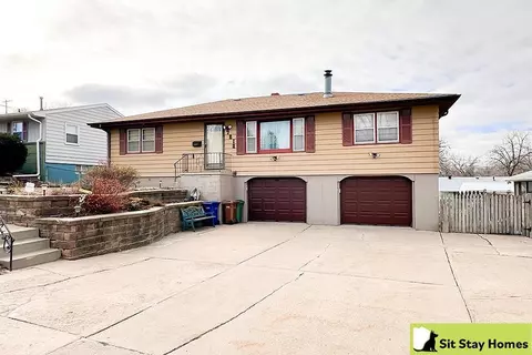 7212 S 41st Ter, Bellevue, NE 68147