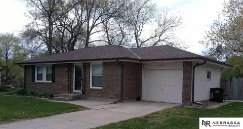 10931 N 141st St, Waverly, NE 68462