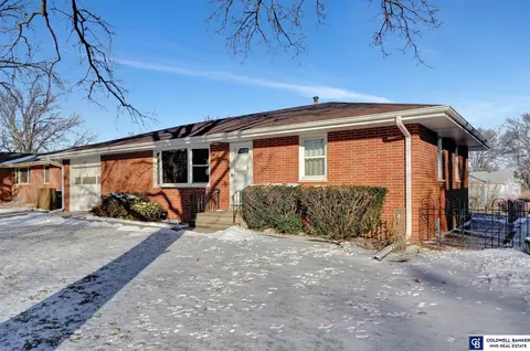 7210 Lexington Ave, Lincoln, NE 68505