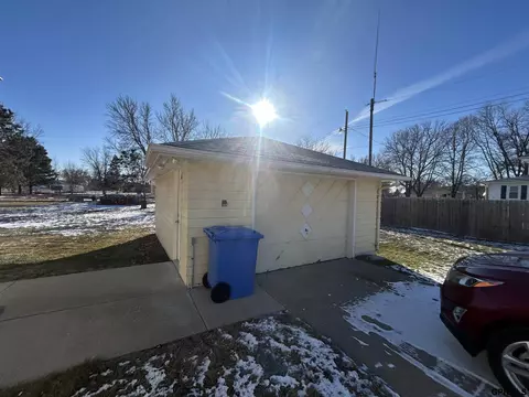 905 Grant St, Scribner, NE 68057 photo 3