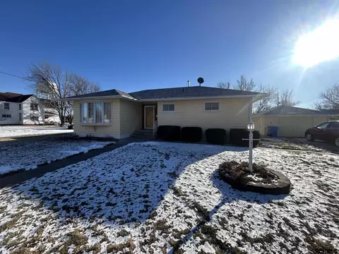 905 Grant St, Scribner, NE 68057